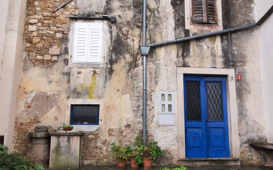 Onbewoonbaar verklaarde woning